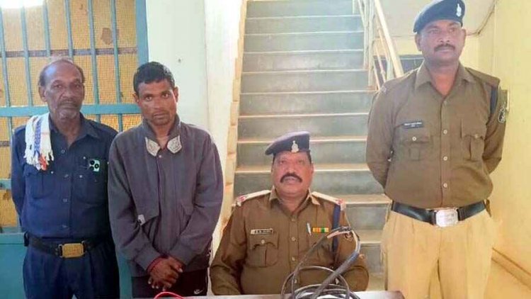 गिरवी रखी गाड़ी को छुड़ाने पिता ने नाबालिग बेटे के साथ मिलकर किया केबल चोरी, किसान के जागने पर गला घोटकर उतारा मौत के घाट, दोनों गिरफ्तार