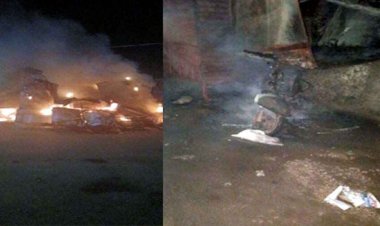 दो पक्षों में जमकर हुई मारपीट, आगजनी में स्कूटी के साथ वाटर एटीएम जलकर राख, पुलिस ने दो आरोपियों को किया गिरफ्तार, लव मेरिज बनी वजह