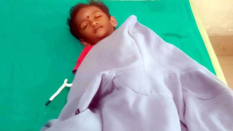 दो मोटरसाइकिल की आपस में जोरदार टक्कर, ढाई साल के मासूम बच्चे की मौत, दादा घायल,  इलाज जारी, परिवार में पसरा मातम, जांच में जुटी पुलिस