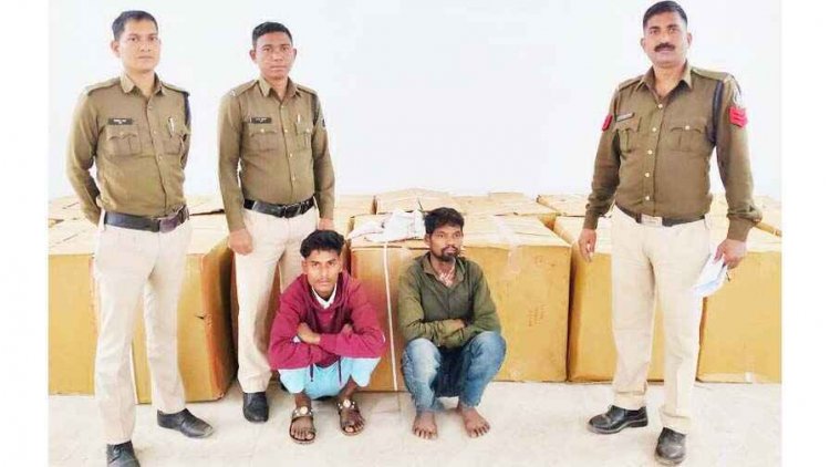 प्लास्टिक गोदाम में चोरी के मामले का हुआ खुलासा, सामान पिकअप में लोड कर में छिपाकर रखने वाले दो आरोपियों को पुलिस ने किया गिरफ्तार