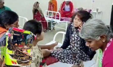 खड़े ट्रक से टकराई यात्री पुरी जा रही बस, 43 लोगों को आई चोंट, एक बच्ची की मौत, पूरे इलाके में शोक का माहौल, राजनांदगांव में 25 बस यात्री घायल