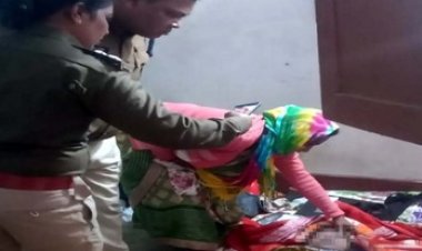 फांसी के फंदे पर लटकी मिली नवविवाहिता का शव, मायके पक्ष ने जताई हत्या की आशंका, नर्सिंग छात्रा ने किराए के मकान में की खुदकुशी, जांच में जुटी पुलिस