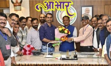 1 करोड़ की लागत से प्रेस क्लब का होगा रिनोवेशन और विस्तार, बढ़ाई गई पत्रकार सम्मान निधि की राशि, पत्रकारों ने मुख्यमंत्री का जताया आभार