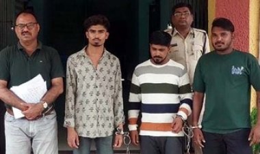 फोटोशुट करने गए फोटोग्राफर भाईयों के साथ गाली गलौज कर मारपीट, पुलिस ने एक नाबालिग समेत तीन आरोपियों को किया गिरफ्तार