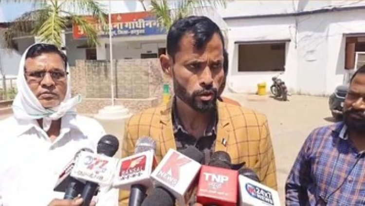 आबकारी उपनिरीक्षक पर पत्रकार से मारपीट और गाड़ी से कुचलने कोशिश का लगा आरोप, FIR दर्ज, जांच में जुटी पुलिस, पत्रकारों में भारी आक्रोश