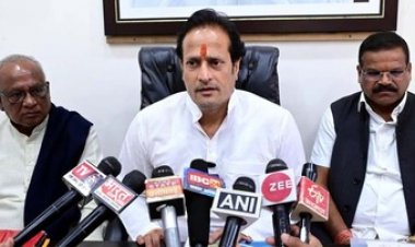 बारिश से पहले आए आंधी तूफान में ही ट्रिपल इंजन सरकार फेल, 24 घंटे के बाद भी लाइट गोल, पार्षद महापौर विधायक सांसद नदारत- विकास उपाध्याय