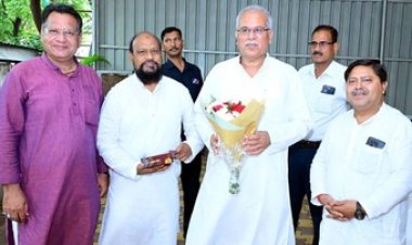 छत्तीसगढ़ राज्य हज कमेटी के नवनिर्वाचित अध्यक्ष मोहम्मद इमरान को छग के पूर्व मुख्यमंत्री भूपेश बघेल ने दी शुभकामनाएं