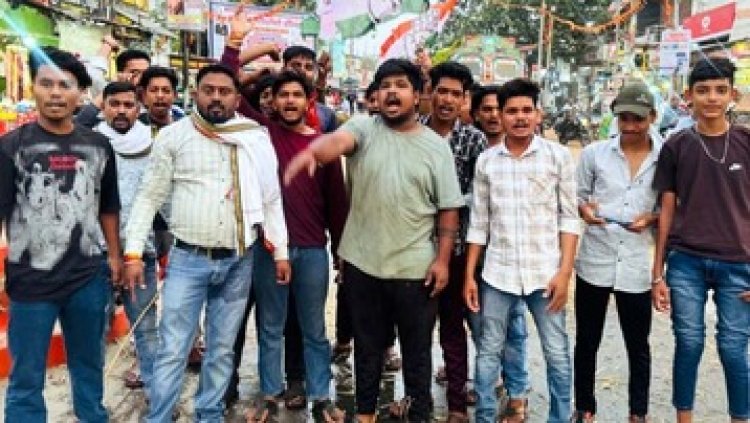 सेना का अपमान नहीं सहेगा हिंदुस्तान, गरियाबंद में भाजपा मंत्री विजय शाह का पुतला दहन, कांग्रेस ने की मंत्री पद से बर्खास्तगी की मांग