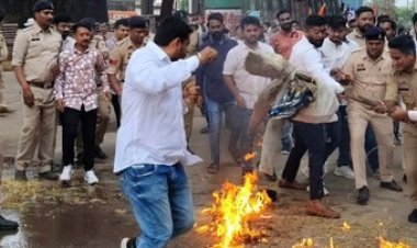 आज ईडी के खिलाफ होगा प्रदेशभर में पुतला दहन, कांग्रेसियों ने ED दफ्तर के बाहर किया उग्र प्रदर्शन, बिजली दरों के वृद्धि के विरोध में घेराव