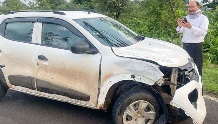 बीईओ ने लापरवाही पूर्वक कार चलाकर बाइक सवार को मारी ठोकर, आदिवासी भाई-बहन घायल, 36 घंटे बाद भी FIR दर्ज नहीं, पुलिस पर उठे सवाल