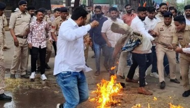 आज ईडी के खिलाफ होगा प्रदेशभर में पुतला दहन, कांग्रेसियों ने ED दफ्तर के बाहर किया उग्र प्रदर्शन, बिजली दरों के वृद्धि के विरोध में घेराव