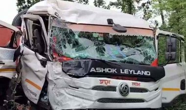 दो ट्रेलर की आमने-सामने जबरदस्त टक्कर में क्लीनर की मौके पर मौत, इधर अज्ञात वाहन की ठोकर से नहर में गिरा बाइक सवार युवक की गई जान