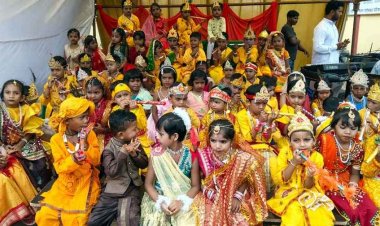 श्रीकृष्ण जन्माष्टमी की धूम, उमड़ी भक्तों की आस्था, फोड़ी मटकी, बिखेरा आनंद, MLA जनक ध्रुव विभिन्न ग्रामों के कार्यक्रम में शामिल होकर की पूजा-अर्चना