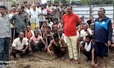 गौशाला बन रहा मवेशियों की कब्रगाह, चारा सहित रख रखाव का अभाव, विरोध में उतरे ग्रामीण, कठोर कार्रवाई की मांग कर दी आंदोलन की चेतावनी