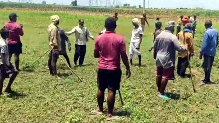 कबीरधाम में दो पक्षों के बीच विवाद ने लिया हिंसक रुप, तलवार और लाठी-डंडों से हमला, अफरा-तफरी का माहौल, कई घायल, अतिरिक्त पुलिस बल तैनात