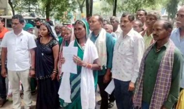 मनरेगा में बड़ा घोटाला, फर्जी मस्टररोल बनाकर रोजगार सहायक ने किया 31 लाख का गबन, कलेक्टर ने दिया जांच का आदेश