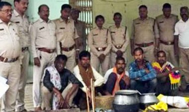 हिरण का शिकार कर पकाने की तैयारी, मौके पर पहुंच गई पुलिस, वन विभाग ने 5 आरोपियों को दबोचा, ताजा मांस और शिकारी सामान बरामद