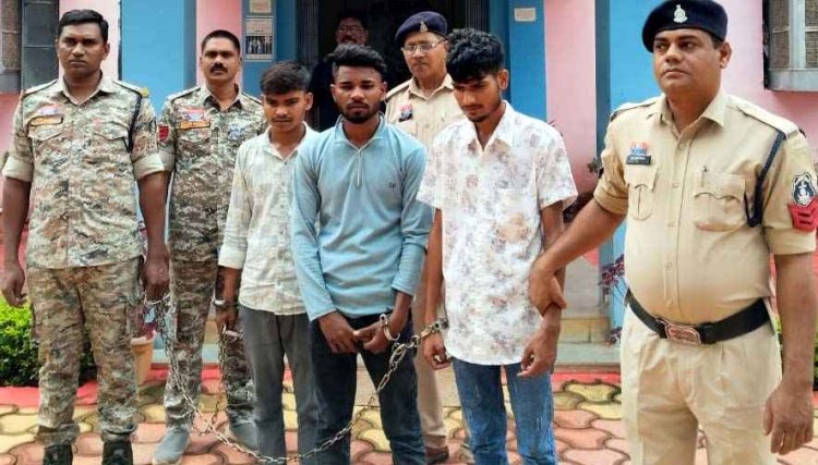 लिफ्ट मांगने के बहाने सड़क पर लूट की वारदात, 3 आरोपी गिरफ्तार होकर पहुंचे जेल, आरोपियों से मोबाइल बरामद और बाइक जप्त