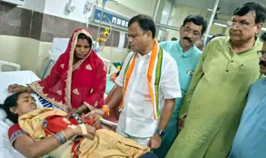 मौत की पटरियों पर दौड़ी लापरवाही!, जिम्मेदार ठहराया गया ट्रेन चालक दल, घायलों से मिले दीपक बैज, बोले- जिम्मेदारों पर हो कड़ी कार्रवाई