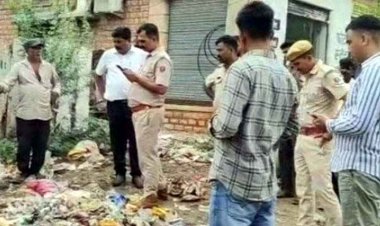 मेकाहारा डस्टबिन में मिला नवजात का शव, पॉलीथिन में फेंके जाने से मचा हड़कंप, इलाके में आक्रोश का माहौल, पुलिस कर रही CCTV की जांच