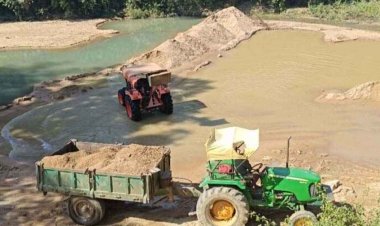 पीएम आवास के नाम रेत का अवैध उत्खनन धड़ल्ले से जारी, शिकायत के बाद भी कार्यवाही शून्य, राजिम में संयुक्त टीम की बड़ी कार्रवाई, 11 हाइवा जब्त