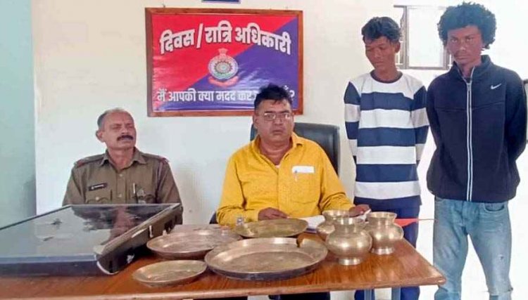 कोपरा चोरी कांड का खुलासा, पाण्डुका पुलिस की त्वरित कार्रवाई, चोरी के मामले में 4 नाबालिग समेत 6 आरोपी हुए गिरफ्तार