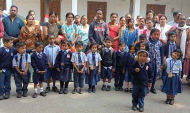 बीच सत्र में आत्मानंद स्कूलों की नर्सरी बंद करने से मचा हड़कंप, अभिभावकों में आक्रोश, शैलेष पांडेय- सरकार बच्चों की शिक्षा से कर रही खिलवाड़
