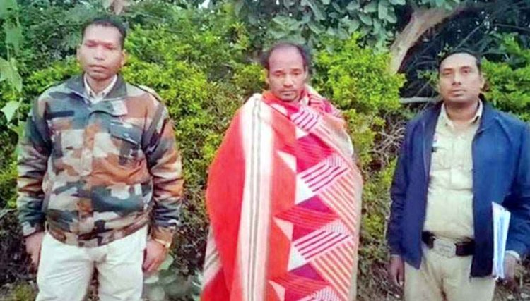 नशे में धुत पति की हैवानियत, बच्चों की गैरमौजूदगी में पत्नी को डंडे से पीट-पीटकर उतारा मौत के घाट, फैली सनसनी, आरोपी इंजोर साय गिरफ्तार