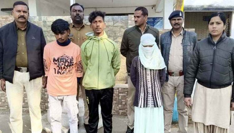 युवक की हत्या का खुलासा, पीछा करने और धमकी देने से नाराज होकर किया मर्डर, महिला समेत तीन आरोपी गिरफ्तार, चाकू और मोबाइल जब्त