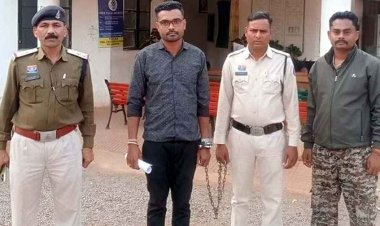 ऑपरेशन क्लीन स्वीप को मिली कामयाबी, ऑनलाइन ठगी के जाल में फंसा म्यूल अकाउंट धारक, चॉइस सेंटर संचालक धमेन्द्र गिरफ्तार