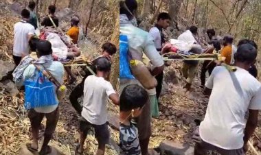 गरियाबंद में कागजी विकास के दौर में कांवर एम्बुलेंस का सहारा, 17 किमी पैदल चलकर सिस्टम की धज्जियां उड़ाते ग्रामीण और विधायक जनक ध्रुव का छलका दर्द