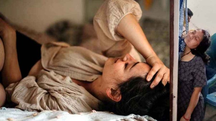 मंगेतर ने बातचीत कर दिया बंद, युवती ने की खुदकुशी, छिपली में साइटिका से परेशान महिला ने लगाई फांसी, इलाके में पसरा मातम