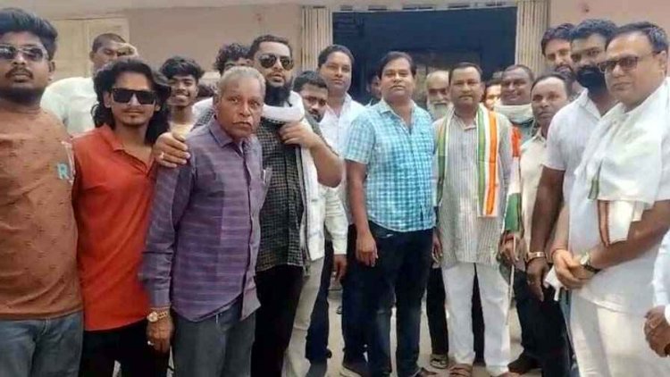 भाजपा नेता के खेत में उगी चुनावी जड़ी बूटी, गरियाबंद कांग्रेस ने फूंका पुतला, जिला अध्यक्ष बोले- सरकार का संरक्षण-इस्तीफा दे गृह मंत्री