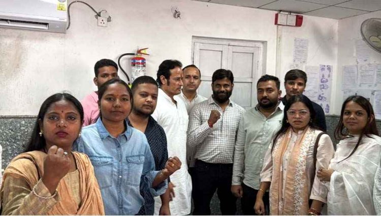 पिता के पिंड दान करने यूपी गए विनोद तिवारी को पुलिस ने किया गिरफ्तार, मोदी सरकार डंडे के दम पर चला रही सरकार -संसदीय सचिव विकास उपाध्याय