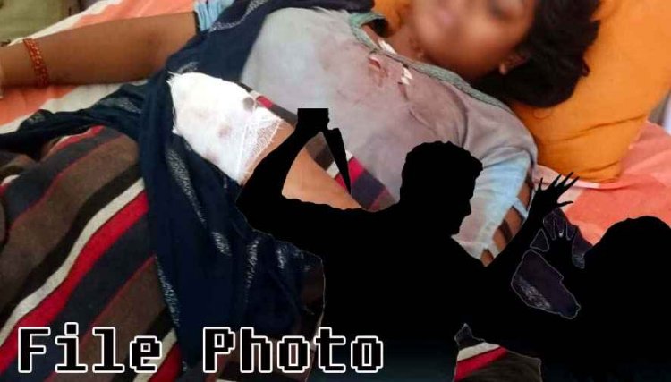 पति ने पत्नी पर किया जानलेवा हमला, महिला थाने के पास गला काटने की कोशिश, इलाज जारी, इलाके में मचा हड़कंप, जांच में जुटी पुलिस