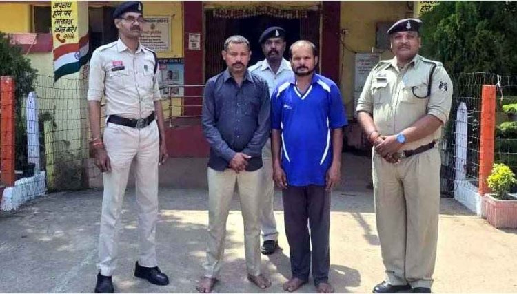 शराब के नशे में जमीन को लेकर विवाद, दोस्त की पिटाई कर उतारा मौत के घाट, पुलिस ने 3 घंटे में दो फरार आरोपियों गिरफ्तार कर भेजा सलाखों के पीछे