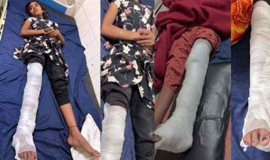JCB से तोड़फोड़ के दौरान बड़ा हादसा, स्कूल की दीवार गिरने से तीन बच्चियां घायल, मची अफरा-तफरी, बच्ची के पिता ने किया जिम्मेदारों पर कार्रवाई की मांग