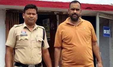 उद्योग लगाने का झांसा देकर लाखों की ठगी, सोशल मीडिया पर दोना–पत्तल मशीन बेचकर सामान खरीदने का झांसा, आरोपी शैलेन्द्र गिरफ्तार