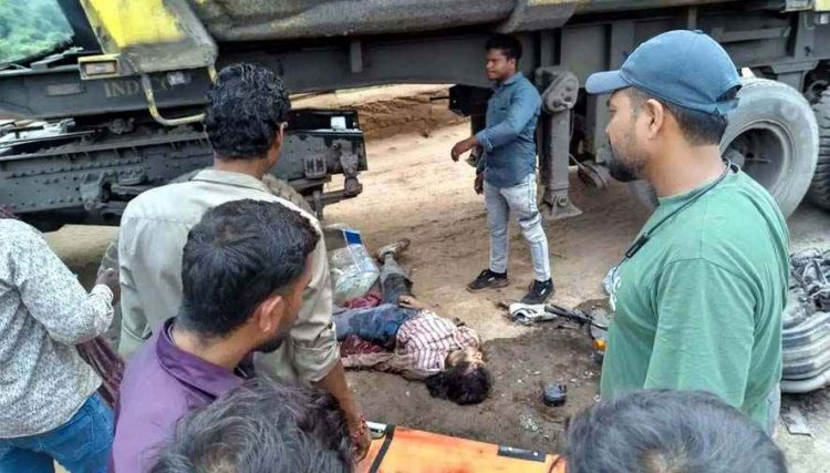 ट्रेलर की टक्कर से बाइक सवार युवक-युवती की मौत, एक युवक गंभीर, इलाज जारी, मृतकों के परिवार में शोक का माहौल, वाहन जप्त, जांच में जुटी पुलिस