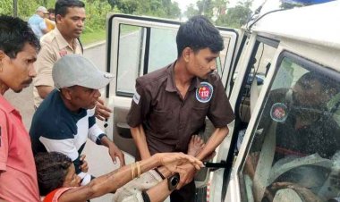 गरियाबंद के नेशनल हाईवे-130सी पर भीषण सड़क हादसा, दो बाइकों की आमने-सामने जोरदार टक्कर में तीन लोग घायल, दो की हालत नाजुक