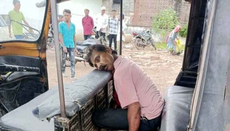 शराब दुकान के पास चाकू से गोदकर ऑटो ड्राइवर को उतारा मौत के घाट, इलाके में फैली सनसनी, आरोपी फरार, तलाश में जुटी पुलिस, नशा बनी वजह?