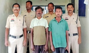 सीतापुर में 500 रुपये में खरीदी गाय को काटकर बनाया मांस, दो आरोपी गिरफ्तार, तीन अन्य फरार आरोपियों की तलाश में जुटी पुलिस, गौ-मांस और टांगी बरामद