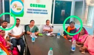 जनपद की बैठक पर उठे गंभीर सवाल: निर्वाचित महिला सदस्यों के साथ पति बैठे नजर आए, तस्वीर आई सामने, सवालों के घेरे में शासकीय कर्मचारी के पति!