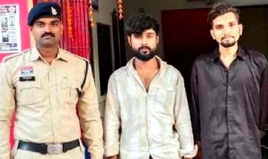 धमतरी ज्वेलरी दुकान में शटर तोड़कर चोरी कांड का बड़ा खुलासा, दो आरोपी गिरफ्तार, 87 हजार की चांदी जब्त, बाकी आरोपियों की तलाश जारी