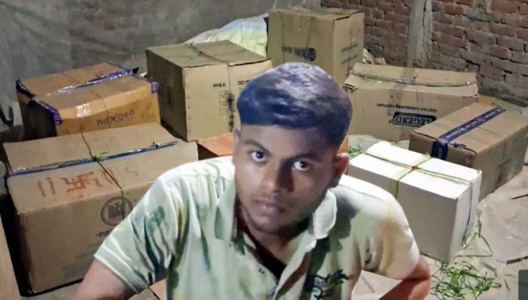 त्योहारी सीजन में अवैध पटाखा कारोबार पर धमतरी पुलिस की कार्यवाही, 1.20 लाख रुपये के पटाखे जब्त, आरोपी शुभम देवांगन के खिलाफ अपराध दर्ज