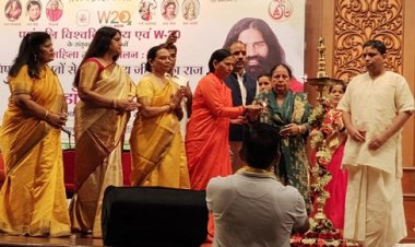 महिला पतंजलि योग समिति मुंबई द्वारा आयोजित महिला सशक्तिकरण महासम्मेलन संपन्न