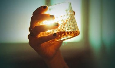 भारत में लगभग 16 करोड़ लोग शराब का सेवन करते, महिलाएं भी आगे...