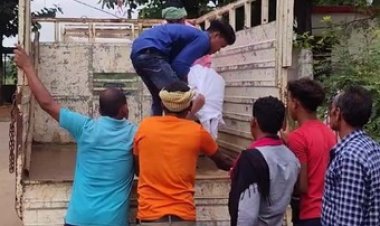 झोलाछाप डॉक्टर के इलाज के बाद एक और मरीज की गई जान, अब तक 2 बच्चों समेत 6 तोड़ चुके है दम, होगी अवैध क्लिनिक पर तालाबंदी