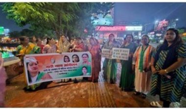 छग में लगातार हो रहे दुष्कर्म व गैंगरेप के विरोध में प्रदेश महिला कांग्रेस ने निकाला कैंडल मार्च, आज प्रदेश भर में होगा सरकार के खिलाफ प्रदर्शन