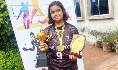 छग की बेटी श्रेया यादव ने अंडर 17 वॉलीबॉल में गोल्ड मेडल जीतकर छत्तीसगढ़ और पंजाब का नाम किया रोशन, नेपाल में नेशनल चैंपियनशिप में करेंगी कप्तानी